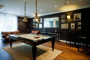 Posedenie v ubytovaní Apartament Wśród Drzew