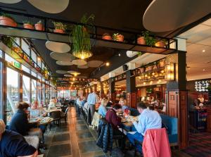 Restaurace v ubytování Hotel Restaurant Grandcafé 't Voorhuys