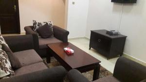 Зона вітальні в Gulf Crown Hotel Apartment