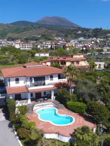 Nespecifikovaný výhled na hory nebo výhled na hory při pohledu z bed and breakfast
