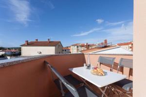 Μπαλκόνι ή βεράντα στο Bright & Cozy Medulin apartments