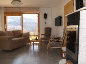 Μια τηλεόραση ή/και κέντρο ψυχαγωγίας στο Le chalet d'Heidi