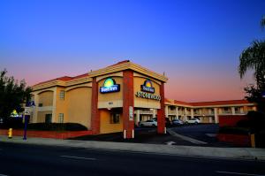 Gallery image of Days Inn by Wyndham Downey in Downey