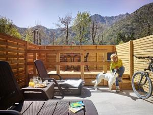 Pemandangan gunung umum atau pemandangan gunung yang diambil dari hotel