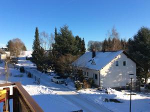 Haus Hunsrückhöhe през зимата