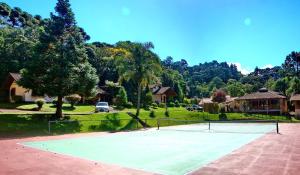Tênis e/ou squash em Pousada Rosa ou nos arredores
