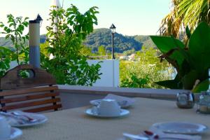 Nespecifikovaný výhled na hory nebo výhled na hory při pohledu z bed and breakfast