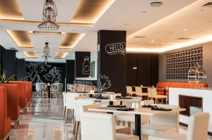 Restaurace v ubytování INNSiDE by Meliá Yogyakarta