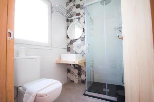 Un baño de Pension Restaurante Casa Camiño