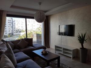 Gallery image of Appartement avec Piscine à Hay Riad in Rabat