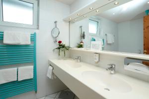 Koupelna v ubytování Posthotel Usseln