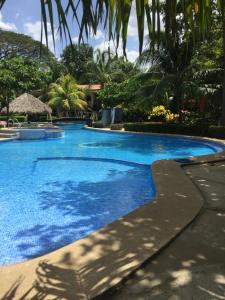 Bazén v ubytovaní CocoMarindo alebo v jeho blízkosti