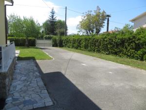 The surrounding neighborhood or a neighborhood close to a panziókat
