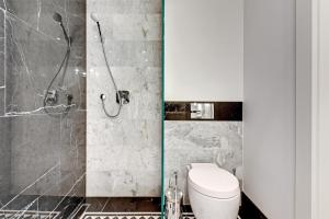 Kúpeľňa v ubytovaní Grand Apartments Wave- Na Fali
