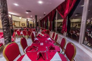 Restaurace v ubytování Menzeh Zalagh City Center