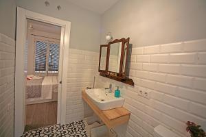 A bathroom at Alma Calatrava