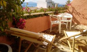 A balcony or terrace at Idi