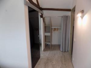 Ein Bett oder Betten in einem Zimmer der Unterkunft Le Jaonnet