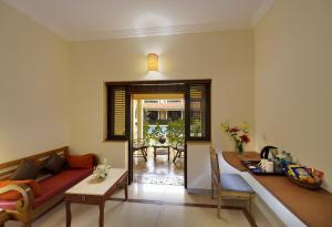 A seating area at Casa De Goa - Boutique Resort - Calangute