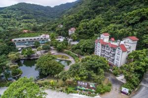 an aerial view of a resort in the mountains at Tou-Cheng Leisure Farm Hotel in Toucheng