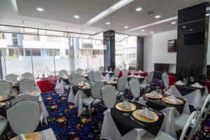 Restaurace v ubytování De Película Hotel