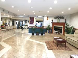 Gallery image of Americas Best Value Inn and Suites Saint Charles in St. Charles