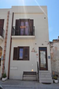 Το κτήριο όπου στεγάζεται  το bed & breakfast