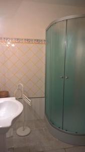 Vannas istaba naktsmītnē La Figalie