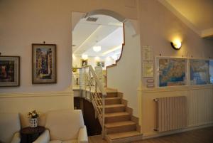 Фотография из галереи Hotel Villa Fiorita в Сорренто