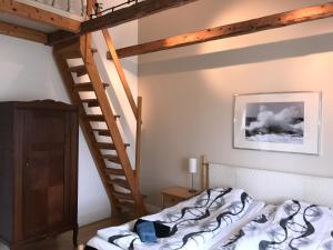 Hallandsgården by Mellbystrands客房内的一张或多张床位