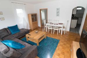 Χώρος καθιστικού στο Ferienwohnung mit Fernblick +2 φωτογραφίες
