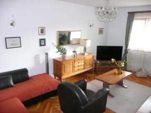 Χώρος καθιστικού στο Villa Niceta