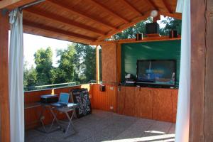 En tv och/eller ett underhållningssystem på Casa Vacanze Good Buy