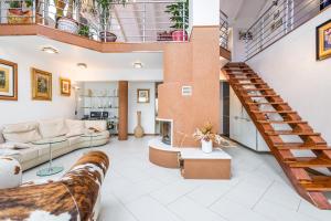 Posedenie v ubytovaní Luxury penthouse Prestige near the sea