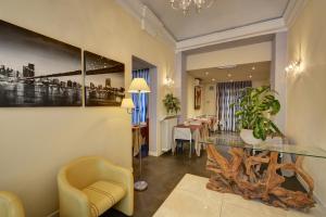 Posedenie v ubytovaní Hotel Universo