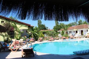 Bazén v ubytování Hotel Riverside nebo v jeho okolí