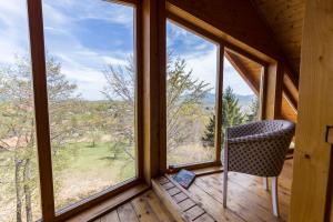 Balkón nebo terasa v ubytování Carpathian Log Home