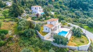 an aerial view of a house on a hill at Villa Inna in Mikros Gialos