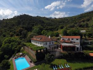 Uma vista aérea de Quinta Das Quintas & Spa