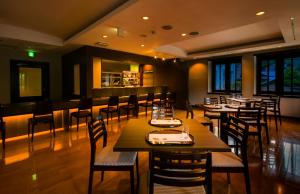 Restoran või mõni muu söögikoht majutusasutuses Sundance Resort Hakone Gora