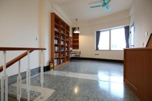 Perpustakaan di asrama