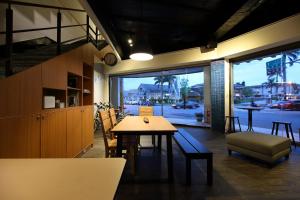 Ruang duduk di View Hostel