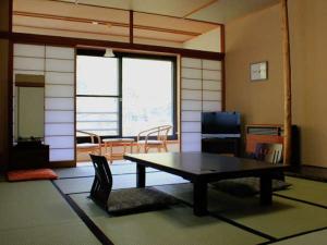 Posezení v ubytování Takaragawa Onsen Ousenkaku + 37 fotografií
