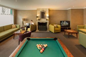 Χώρος καθιστικού στο Hotel Montbriand Antony - Ancien Alixia