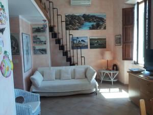 Posedenie v ubytovaní Casa vacanze della Maddalena