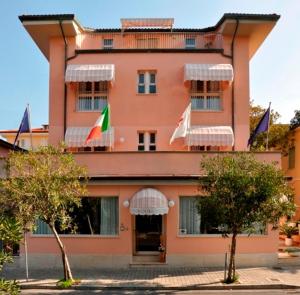 Zdjęcie z galerii obiektu Florentia Hotel w mieście Lido di Camaiore