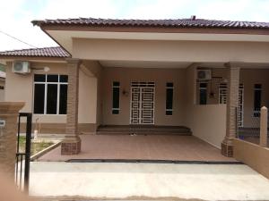 Bygningen som feriehuset ligger i