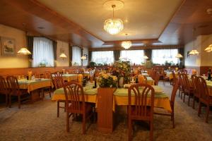 Restaurace v ubytování Hotel Alpe