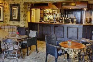 Ο χώρος του lounge ή του μπαρ στο The Shireburn Arms