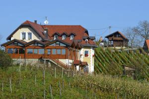 Budova, kde se bed and breakfast nachází